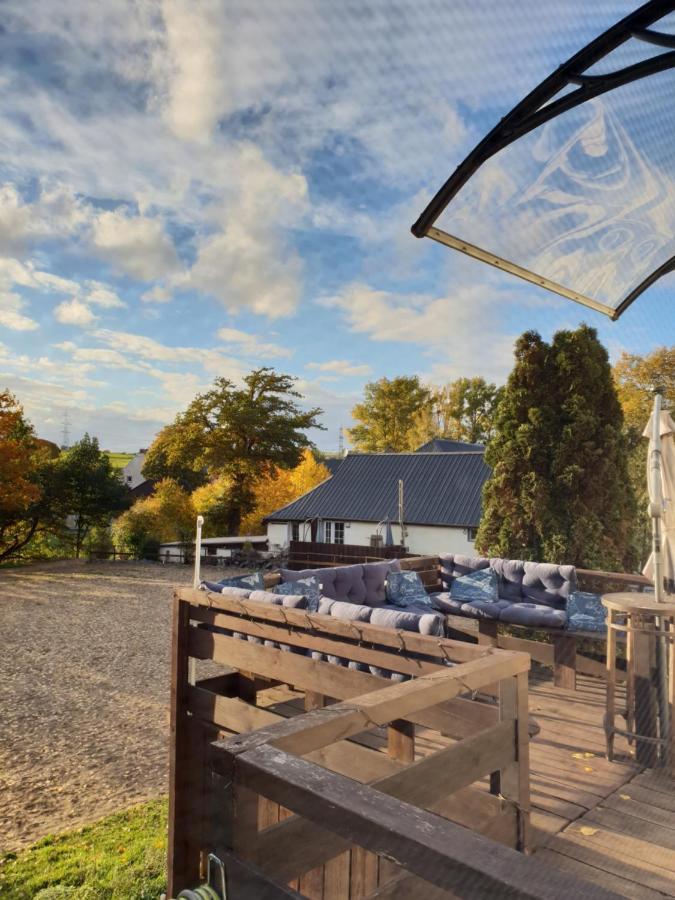 Schoene Wohnung Kleiner Onkel Auf Idyllischem Reiterhof Nahe Burg Eltz Munstermaifeld Экстерьер фото